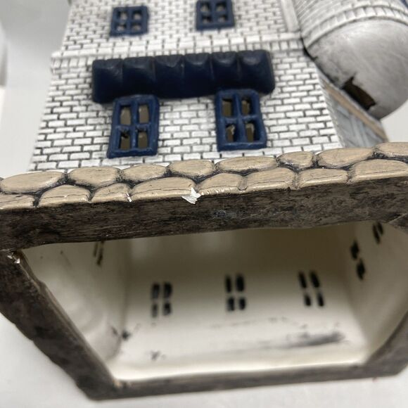 Vintage Ceramic Christmas Building Figure Blue and Gray Bank 8 inch Unlit Chips - Picture 7 of 7